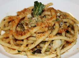 Bucatini-fatti-in-casa