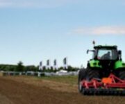 trattore-campo-agricoltura-precisione