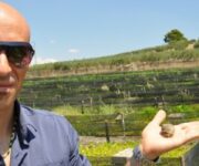 MICELI_IN_allevamento_con_lumaca