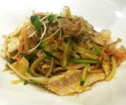 yaki-soba-con-ricciola
