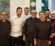La_brigata_di_cucina_del_Charleston_con_Sadler