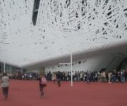 coda_a_palazzo_italia