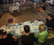 La_giuria_tecnica_durante_lassaggio