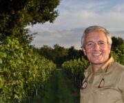 Riccardo_Ricci_Curbastro_nei_vigneti