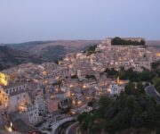 640px-Ragusa_Ibra_panoramica
