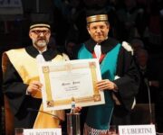 bottura_laurea_schicchi_resto_del_carlino