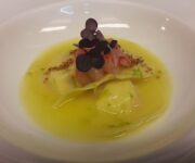 Ravioli_con_burrata_gambero_rosso