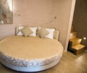 21269681_1945449512406947_775463947_n