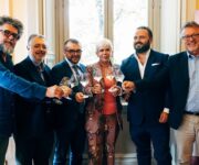 Da_sx_Andrea_Grignaffini_Daniele_Cernilli_Fabio_Rolfi_Silvana_Ballotta_Federico_Gordini_e_Luciano_Ferraro_1