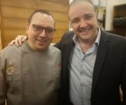 51311669_302071707175318_3772004626270781440_n