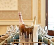 Come_preparare_la_bottiglia_per_servire