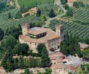 01_Castello_di_Poppiano