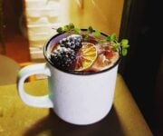 Twist_del_Moscow_mule_con_whisky__con_note_fruttate_leggermente_affumicato_e_agrumato