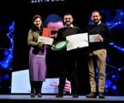 Annalisa_Spadola_di_Moak_premia_Miglior_Ristorante_Votavota_di__Marina_di_Ragusa