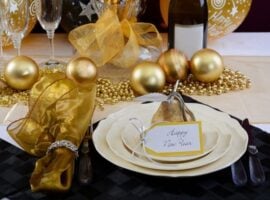 Tavola imbandita per capodanno