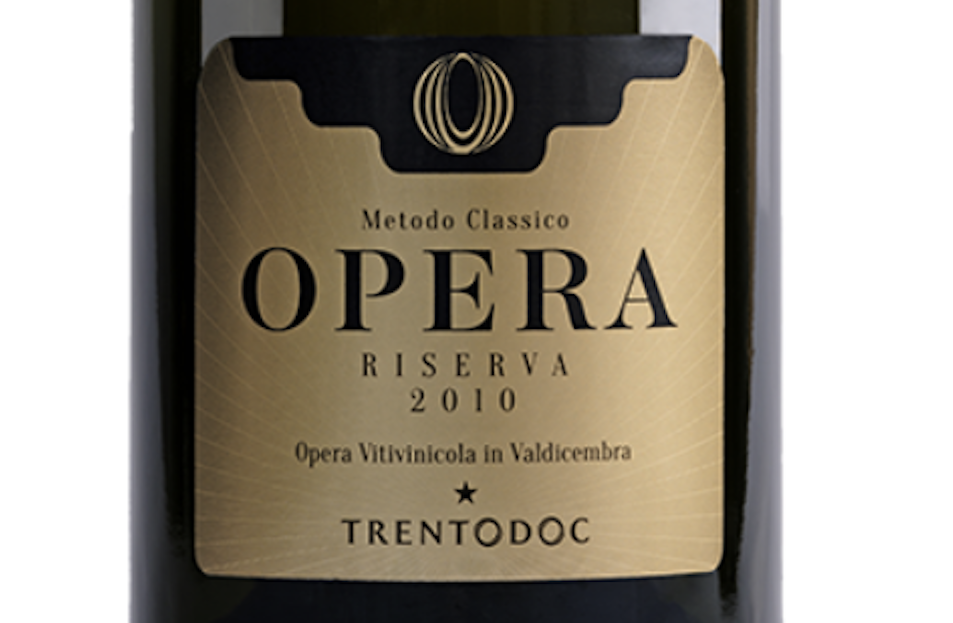 L’etichetta del metodo classico riserva di Opera vitivinicola in Valdicembra