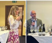 Da sinistra Cristina Mercuri e Pietro Russo (MW) a Contrade dell’Etna 2024