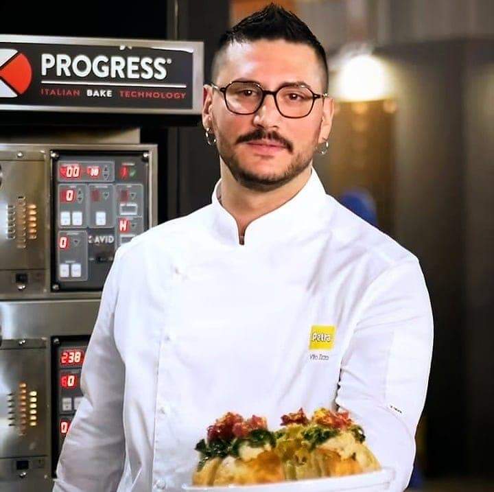 Vito Zizzo, pizzaiolo del ristorante Covo del Brigante 2.0 a Trabia