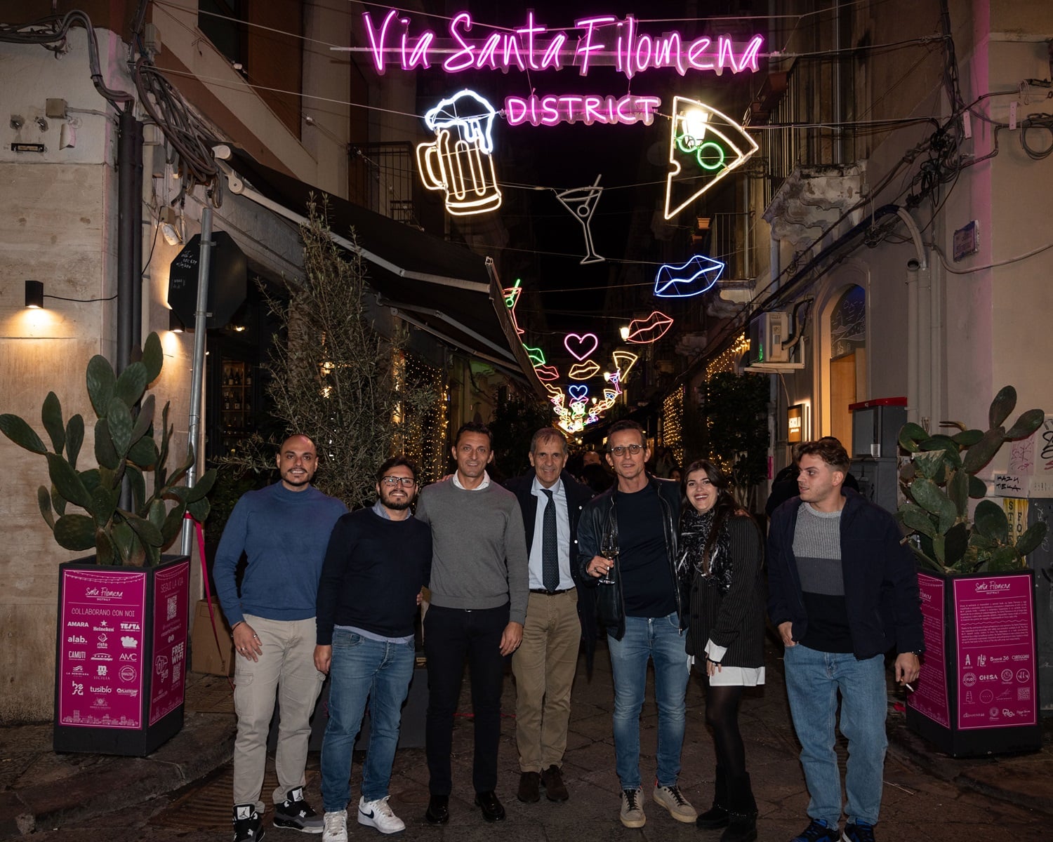 A nodo nostro – Gli imprenditori di Santa Filomena District insieme al sindaco Enrico Trantino