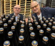 Da sinistra Michele Scammacca del Murgo e Vito Giovinco, enologo dell’azienda da 30 anni