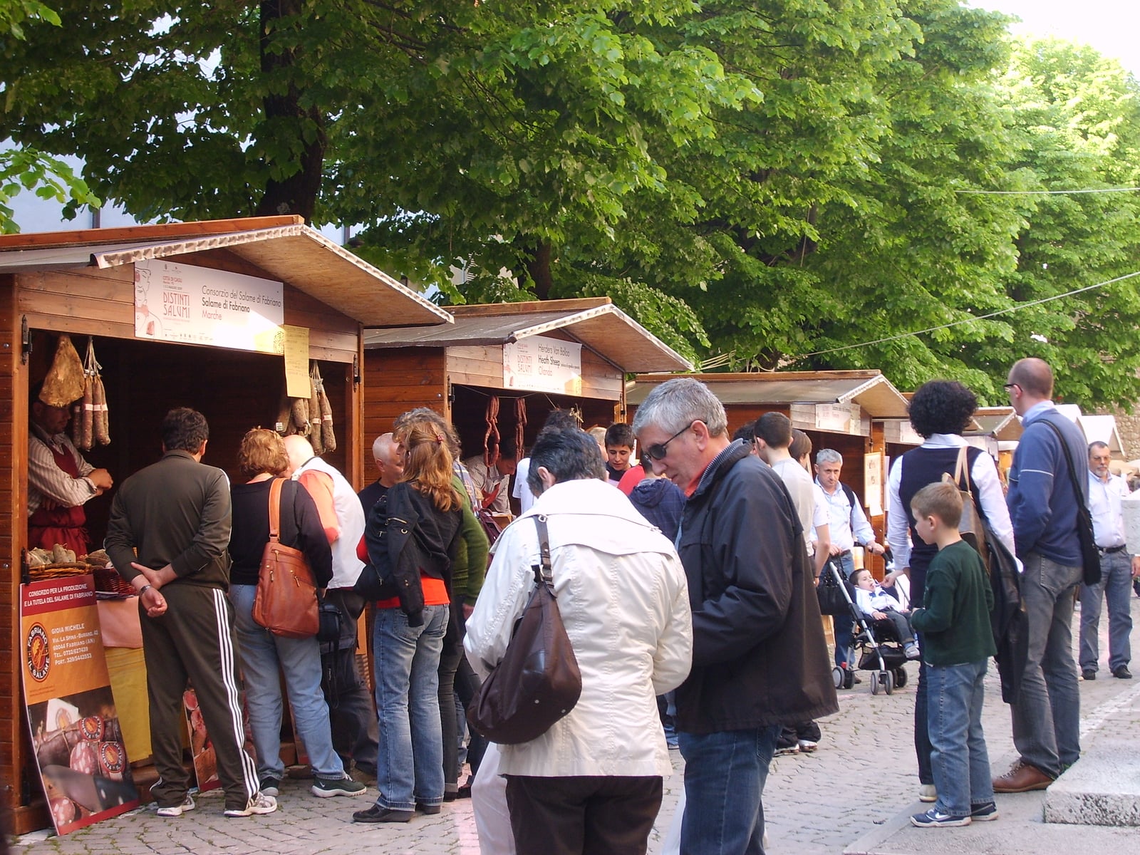 Torna “Distinti Salumi”