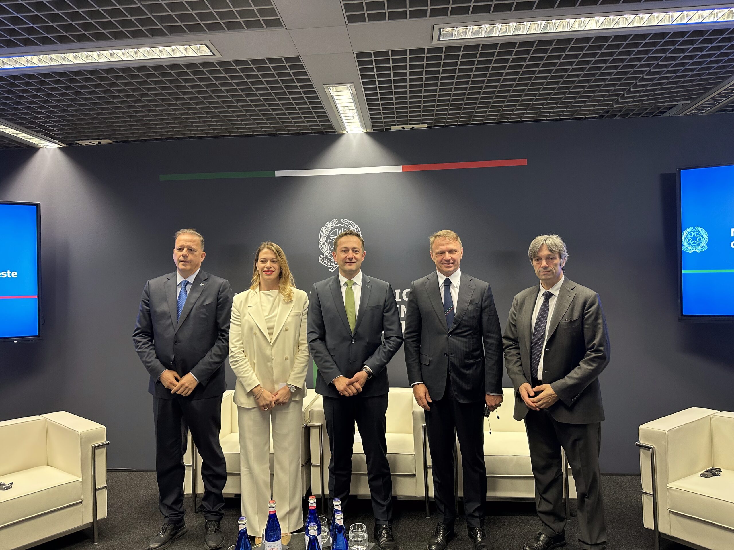 Da sinistra Federico Bricolo, Marzia Varvaglione, Christophe Hansen, Francesco Lollobrigida e Matteo Zoppas