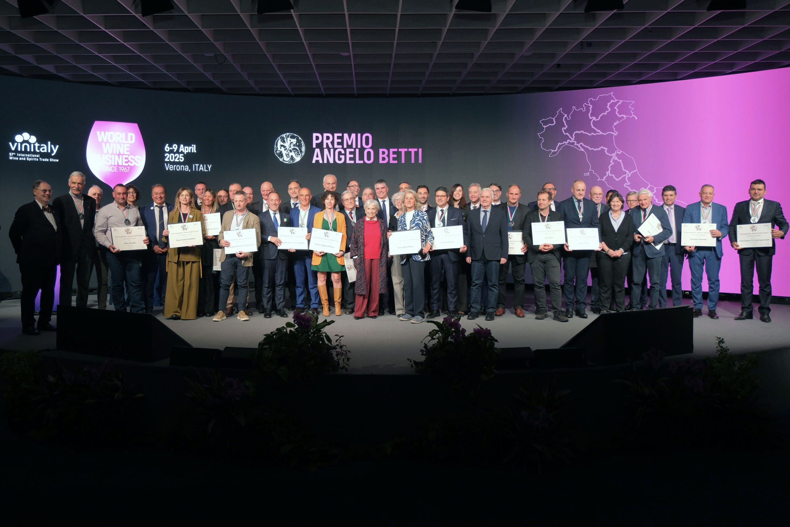 “Premio Angelo Betti – Benemeriti della vitivinicoltura” – ph Ennevi VeronaFiere