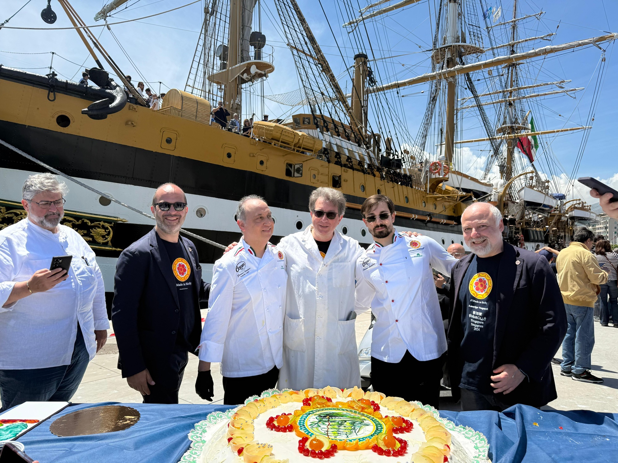 La cassata per l’Amerigo Vespucci