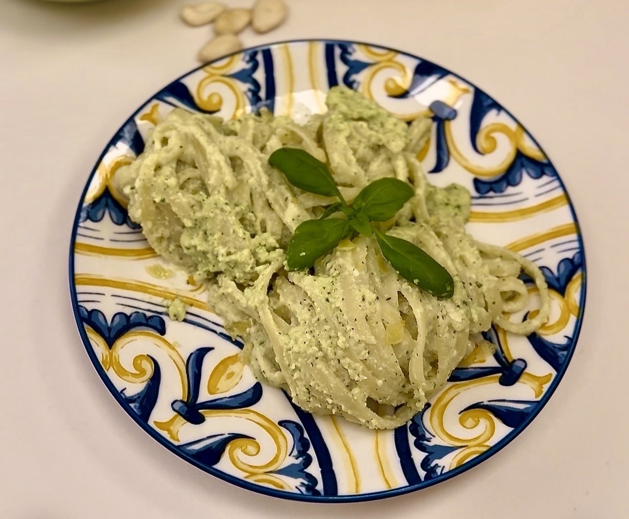 Spaghetti al pesto di limoni