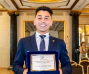 Cristian Russomanno durante la premiazione
