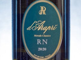 D’Araprì, uno dei metodo classico dell’azienda