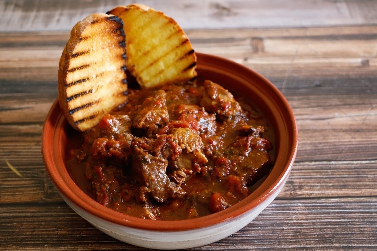 Birra e scottiglia alla pescinaia (Val d’Orcia)