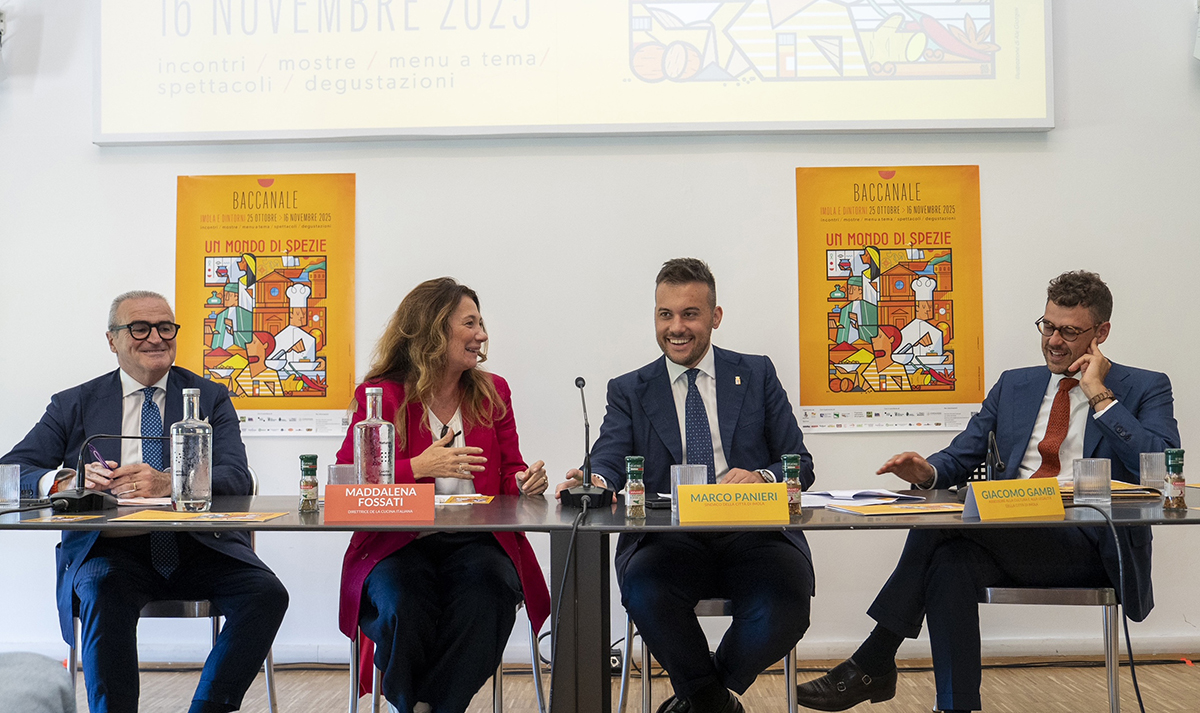 da sinistra, Pierangelo Raffini, Maddalena Fossati Dondaro, Marco Panieri, Giacomo Gambi