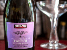 Bottiglia di Kirkland Signature Prosecco Valdobbiadene ritirata dagli scaffali