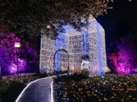 allestimento natalizio del Justme, Milano