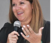 Da sinistr FederIco Bricolo, presidene di Veronafiere, Gianluca Gallo assessore all’agricoltura della Regione Calabria, e la direttrice generale di Arsac Fulvia Michela Caligiuri