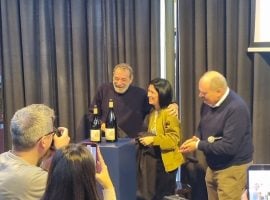 Da sinistra Emanuele Trevi, Elisa Macellari e Oscar Farinetti