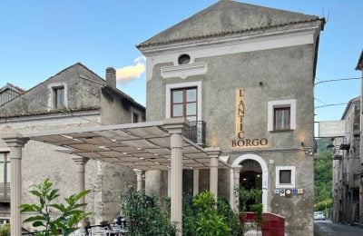 L’Antico borgo dello chef Pierluigi Vacca