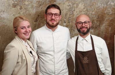 Da sinistra la sommelier Chiara Toro, lo chef Onofrio Pagnotto e il sommelier Giulio Di Stefano