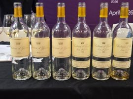 Le bottiglie di Château d’Yquem svuotate dopo la degustazione