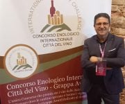 L’enologo e divulgatore Gianni Giardina