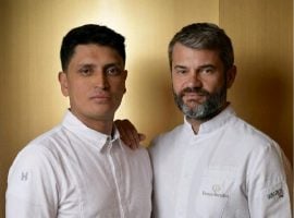 Da sinistra lo chef colombiano Juan Camilo Quintero e lo chef stellato Enrico Bartolini