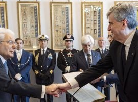 Da destra il nuovo ministro del Turismo, Gianmarco Mazzi, in occasione della cerimonia di giuramento davanti al presidente della Repubblica, Sergio Mattarella