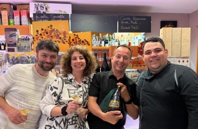 Da sinistra Daniel Romano, Melanie Tarlant, Claudio Lovoi e lo chef Alessandro Mannino