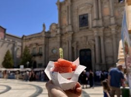 Nivarata 2026, granita di fronte piazza Duomo ad Acireale