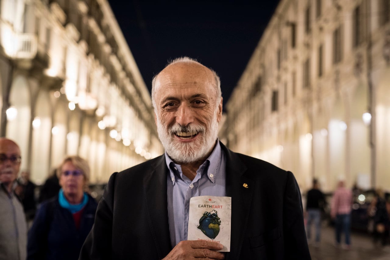 Una foto di Carlo Petrini