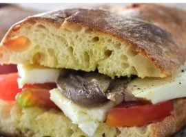 Il pane cunzato