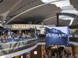 Ferrari Spazio Bollicine all’interno dell’Aeroporto Leonardo da Vinci di Roma Fiumicino