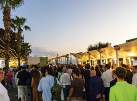 Il lungomare affollato durante l’evento