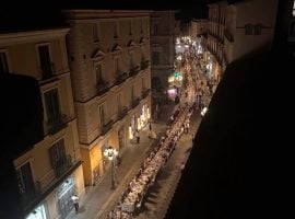 La cena straordinaria vista dall’alto